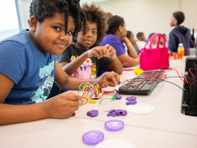 STEM activities at children's museum